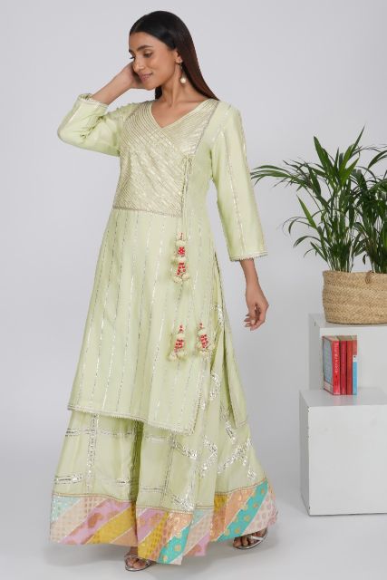 POSE Women's Rayon Straight Kurti in Green Color Stylish Kurti | Beautiful  Desgin Kurti : Amazon.in: Fashion